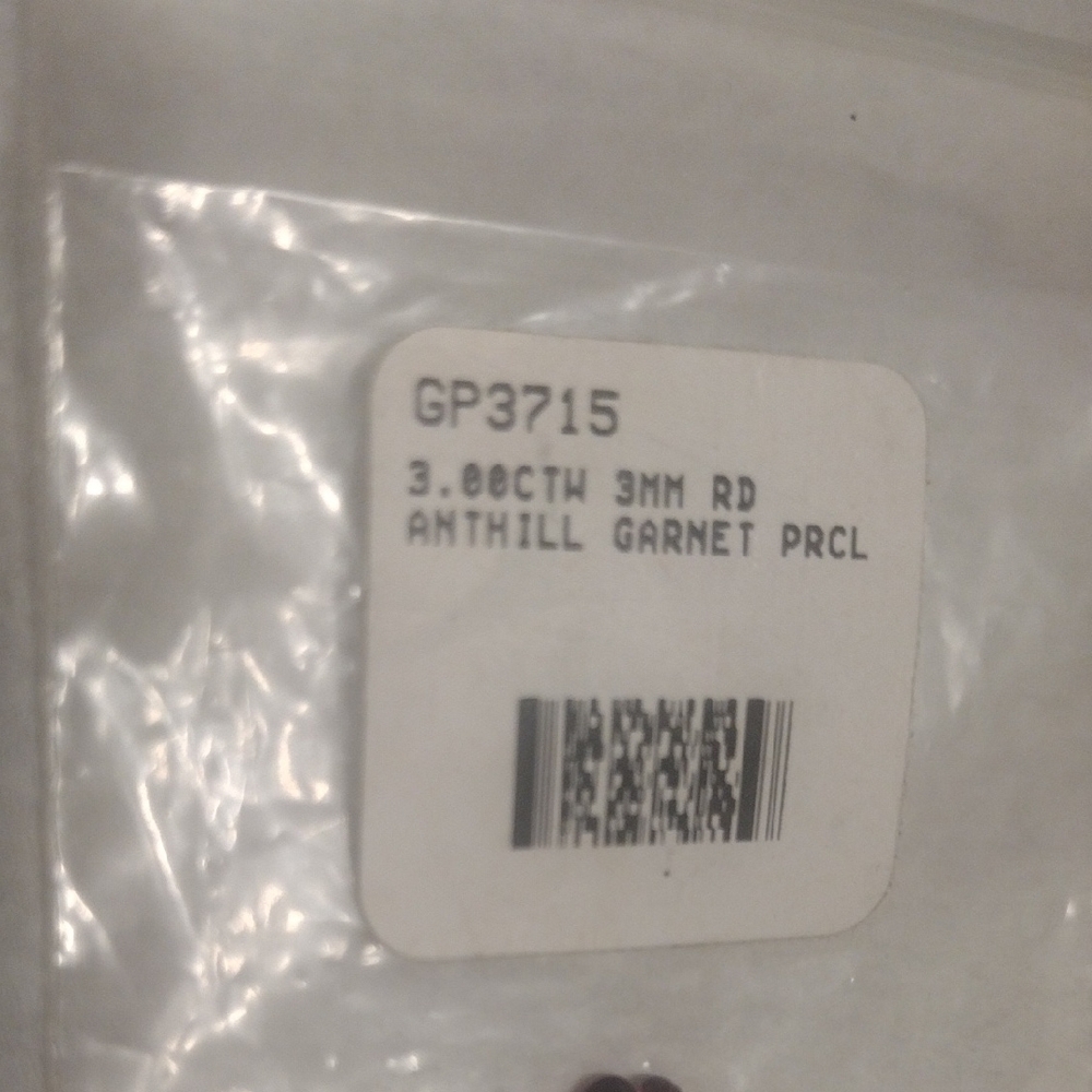3.00 CTW (RARE) Anthill Garnet Parcel - Picture 2 of 6